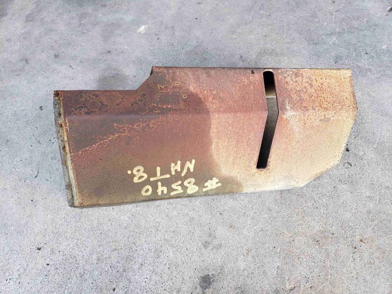 New Holland T8.275 Heat Shield