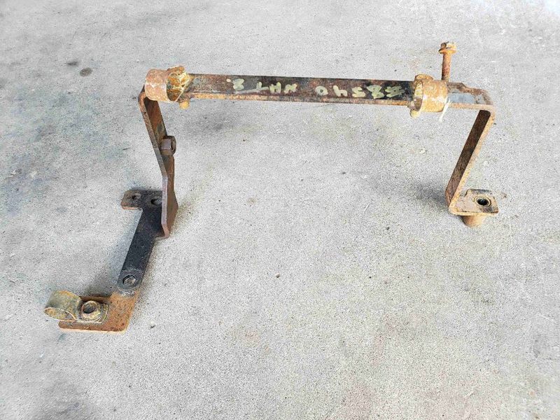 New Holland T8.275 Bracket Engine Harness Support