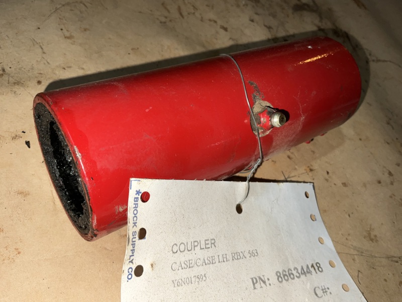 Case/case I.H. RBX563, RBX562, RBX463RBX462, RB564, RB464 Coupler, Gearcase