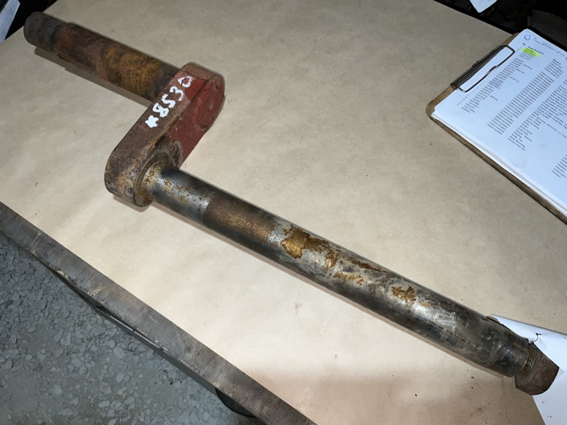 Hesston 4600 Twine Crank Stuffer