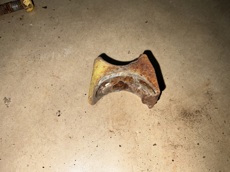 Case/case I.H. RBX563, BR7090 Spacer Tooth