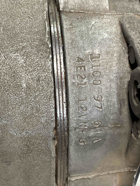 Universal  Alternator, 61A 12V Neg 2 Wire Plug