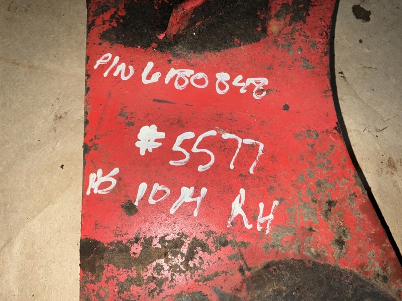 Hesston 420, 520, 1014, 6200, 6400 LH Pivot Arm