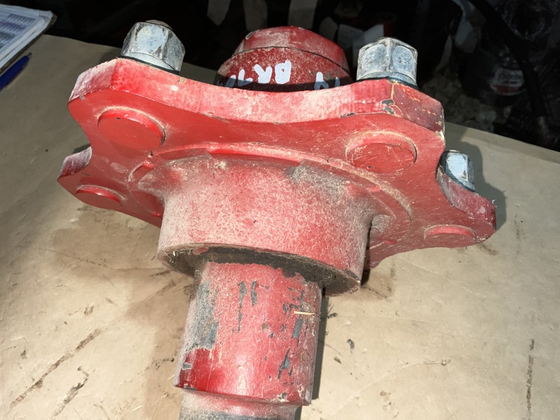 Ford/Nholland BR7090 Spindle Assembly