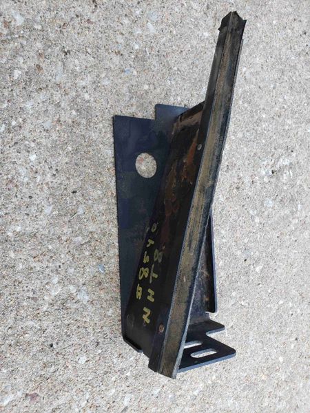 New Holland T8.275 Bracket