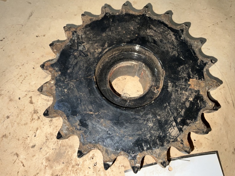 New Holland BR7060, BR7070, RBX452, RBX562 Sprocket, Keyed 22T