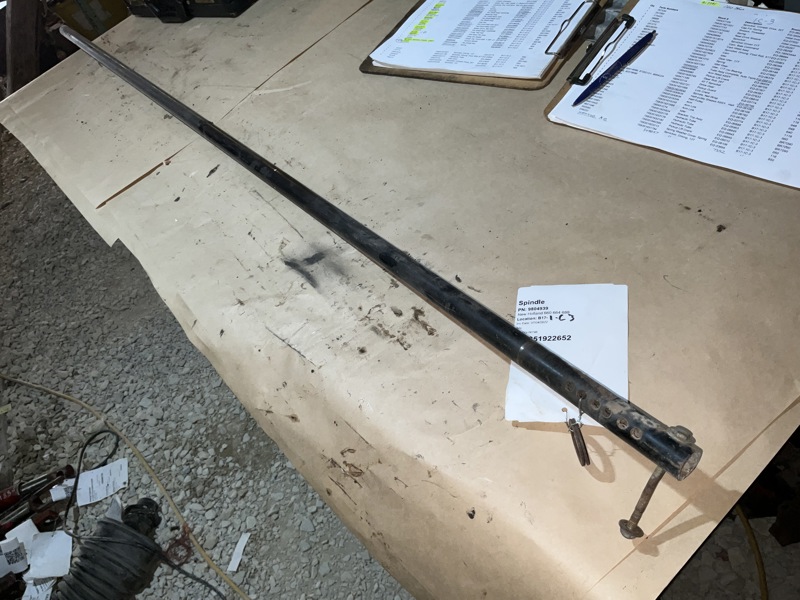 New Holland 660, 664, 688 Spindle, Net Wrap