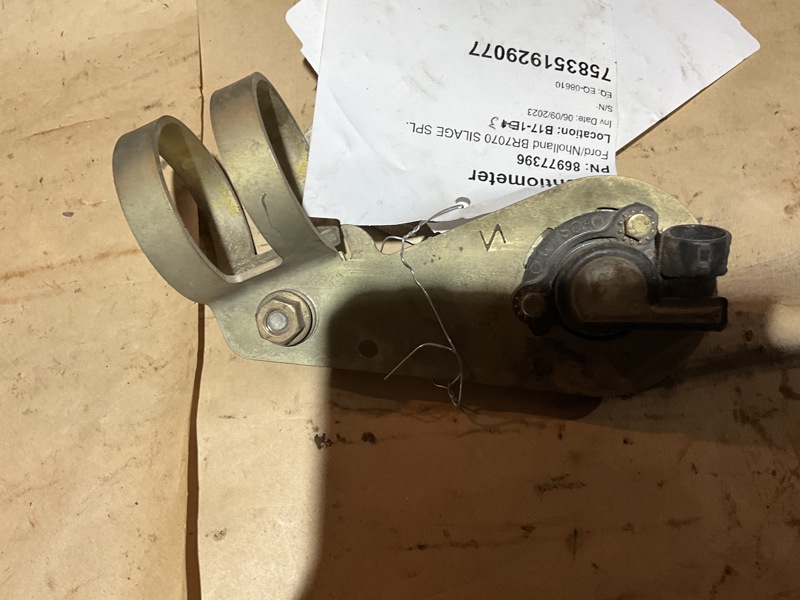 Ford/Nholland BR7070 Silage Spl. Bracket
