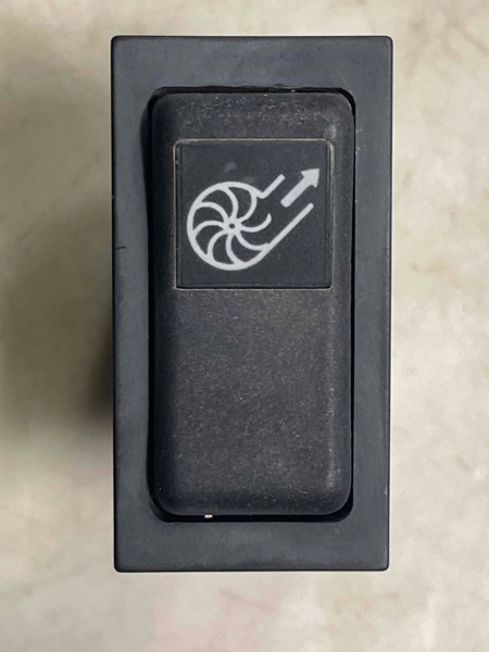 Case/case I.H. 2388 Switch, Fan Speed