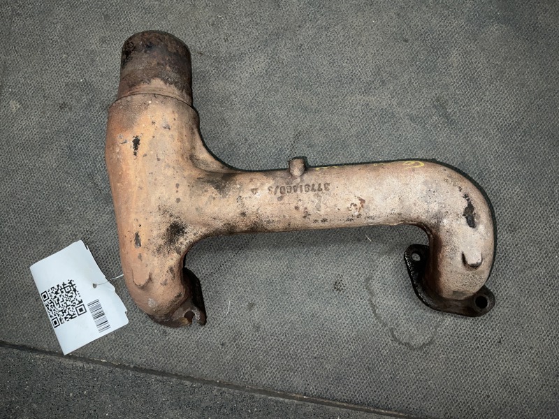 Massey Ferguson 1085 Exhaust Manifold