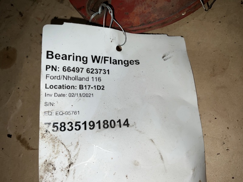 Ford/Nholland 116 Bearing W/Flanges