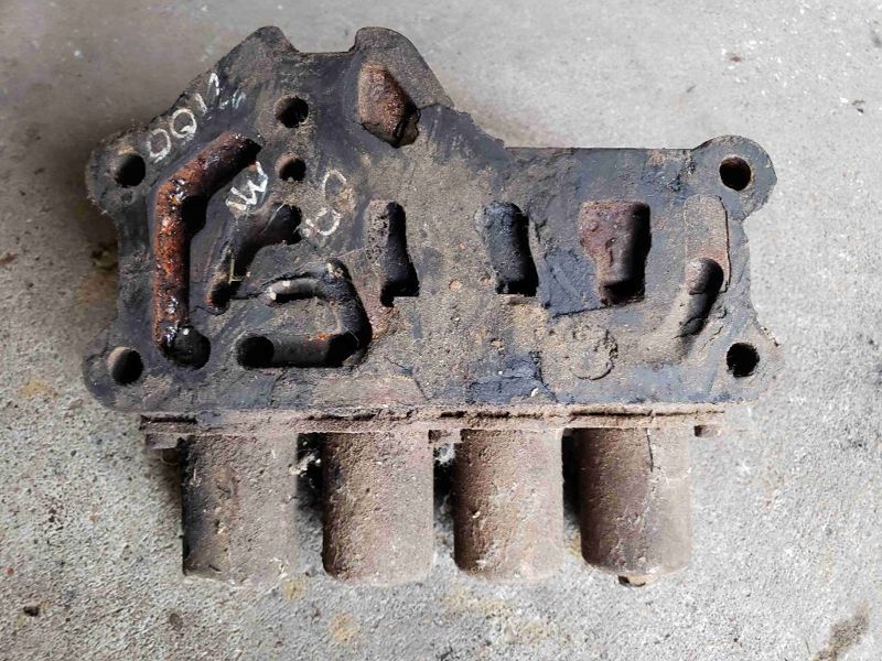 Case/case I.H. MX245 Trans. Control Valve, Speed