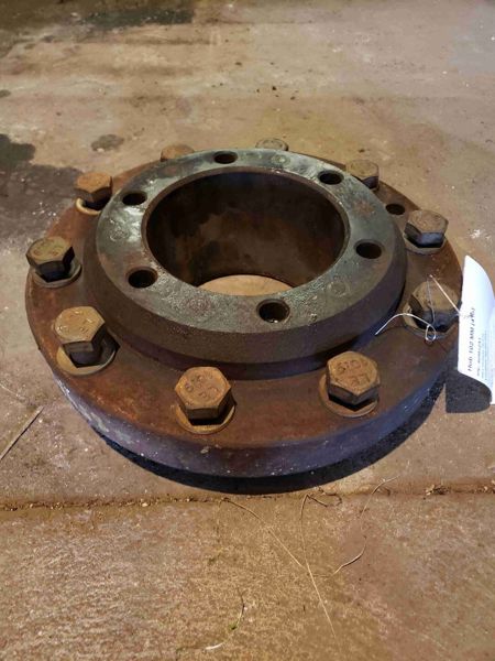 New Holland T8.275 Hub 102 MM (4 In)