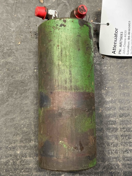 Deere 4630, 4430, 4030, 4640, 4840, 8103 Attenuator - Early Snap Ring Style