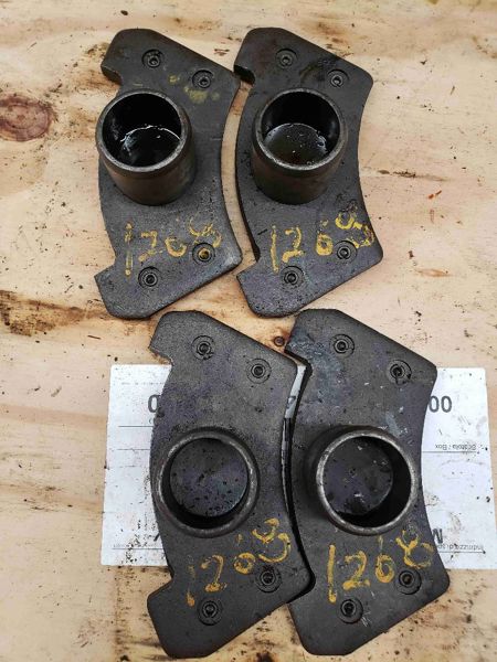 Deere 4020 Brake Pad & Piston