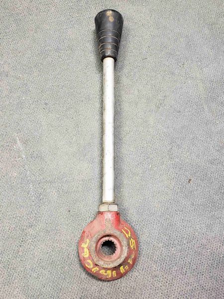 I.H./FARMALL 1066 Torque Amplifier Lever & Hub - Grey