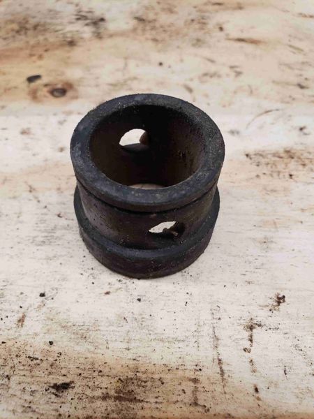Deere 6420 Bushing, Draft Link