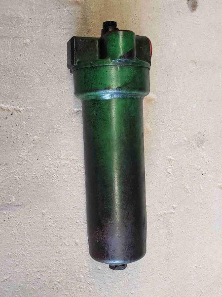 Deere 6415 Hydraulic Oil Filter