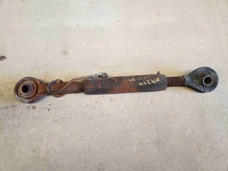 Deere 6415 Center Link Assembly