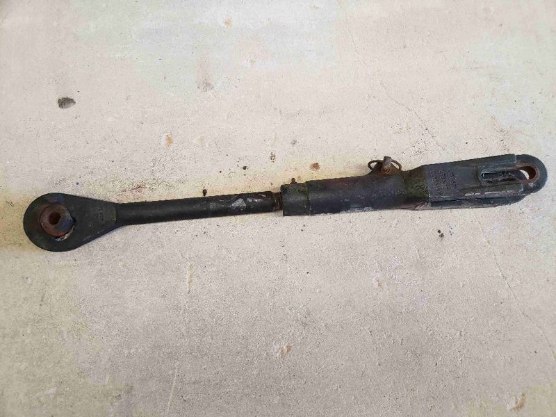 Deere 6415 Lift Link Assembly, LH