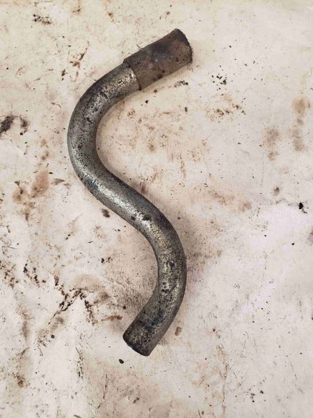 Deere 6400 Oil Tube