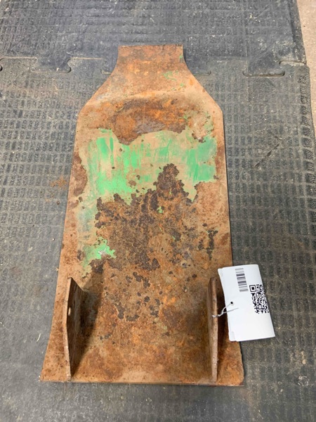 Deere 955 Impeller Plate
