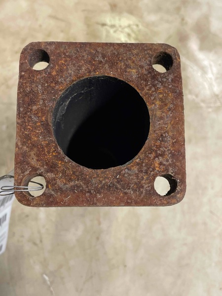Massey Ferguson 2805 Connection, Exhaust Manifold
