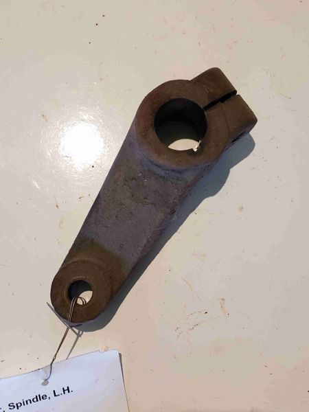 Deere 2020 Lever, Spindle, L.H.