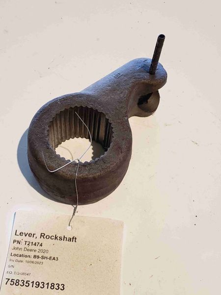 Deere 2020 Lever, Rockshaft