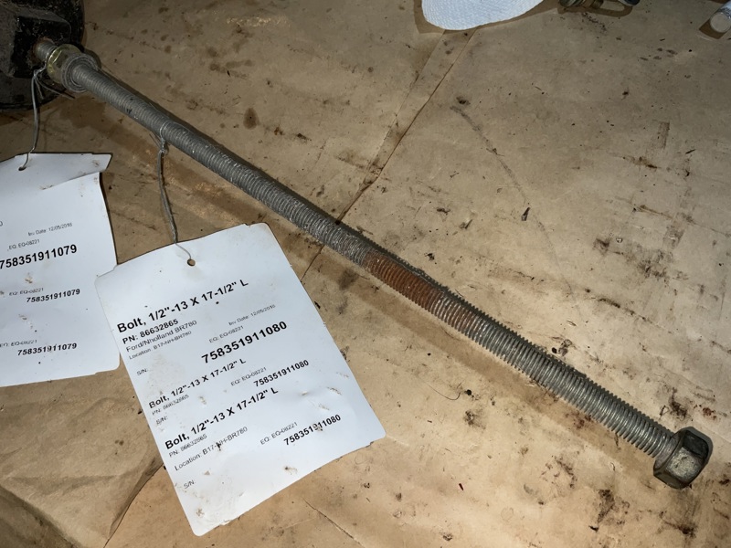 Ford/Nholland BR780 Bolt, 1/2"-13 X 17-1/2" L