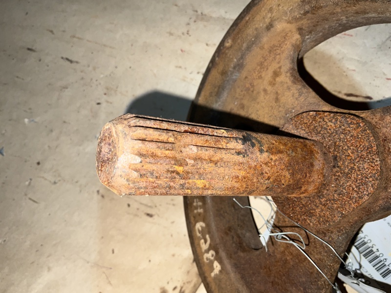 Ford/Nholland 1118, 1112, 1114, 1116, 1116D, 1116H, 903, 905, 907, 909, 910, 912 Shaft, Pto