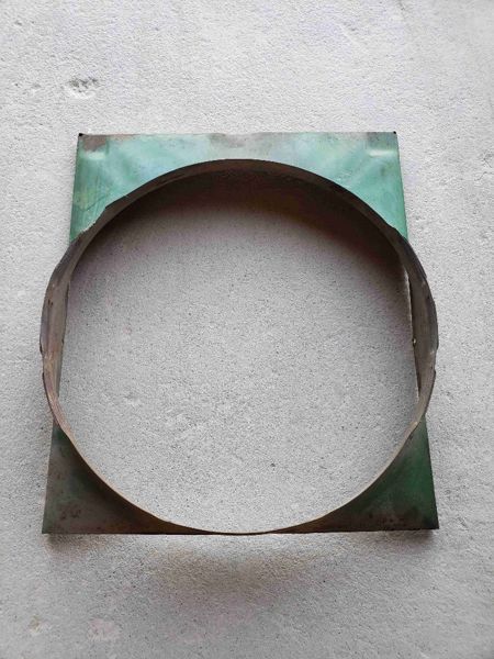 Deere 3020 Fan Shroud