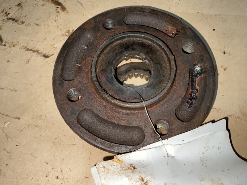 Ford/Nholland 1410 Hub W/ Washer