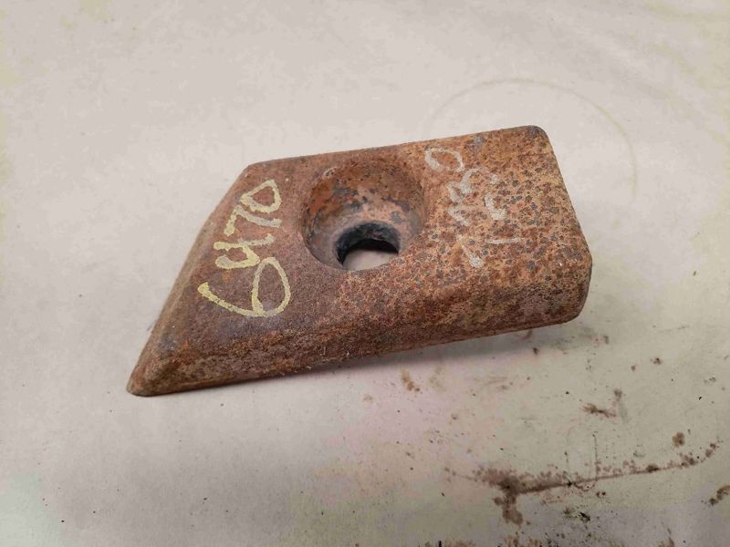 Deere 7230 Premium Sway Block, RH