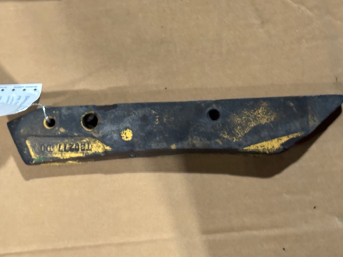 Deere 1120 Sway Block, Left