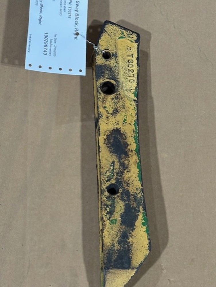 Deere 2640 Sway Block, Right