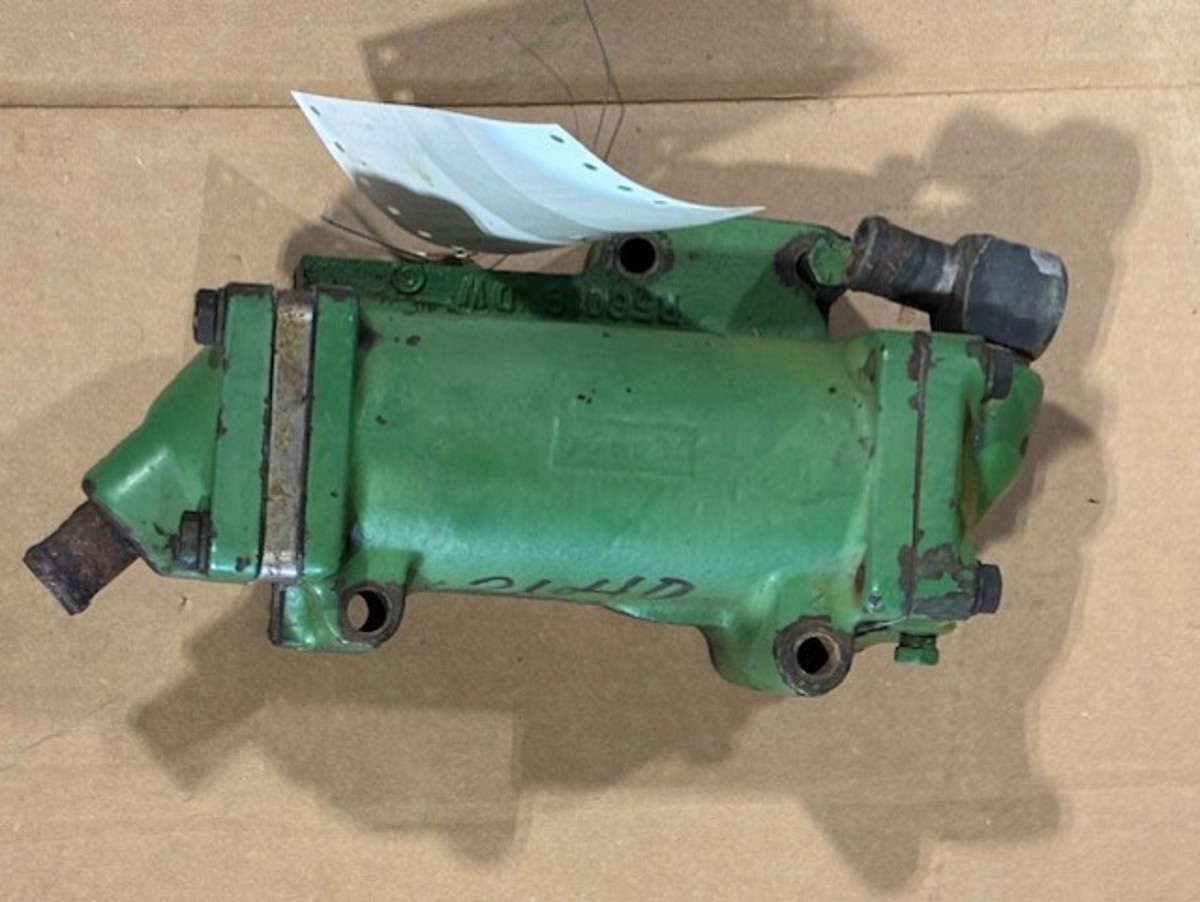 Deere 2640 Engine Oil Cooler