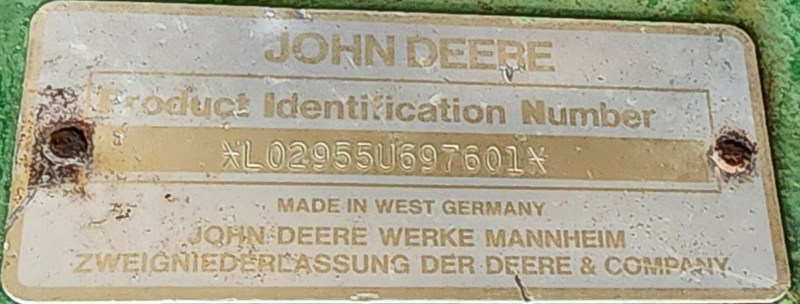 Deere 2955 Front Axle Support (awd)