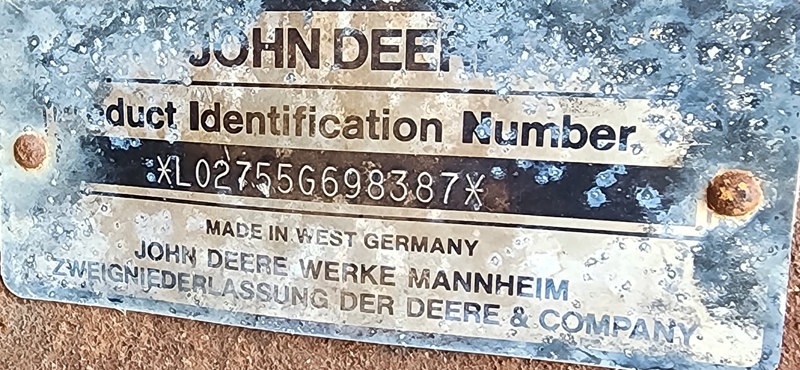 Deere 2755, 2855N, 2355, 2555 Front Axle Support