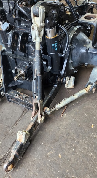 Ford/Nholland T6030 3 Point Hitch Kit