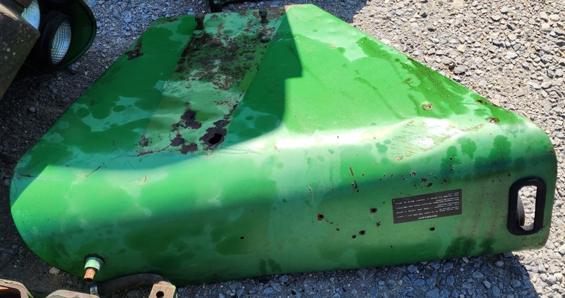 Deere 3020, 3010, 4000, 4010, 4020 LH Fender, Rear
