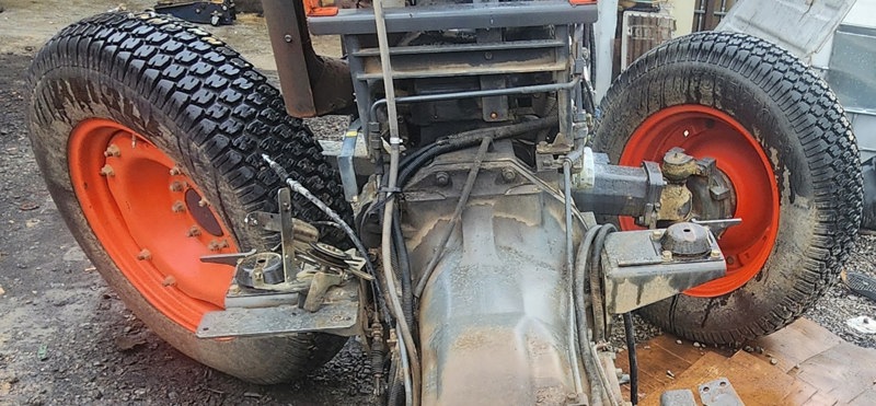 Kubota M8560D Front Wheel Assy + Tires