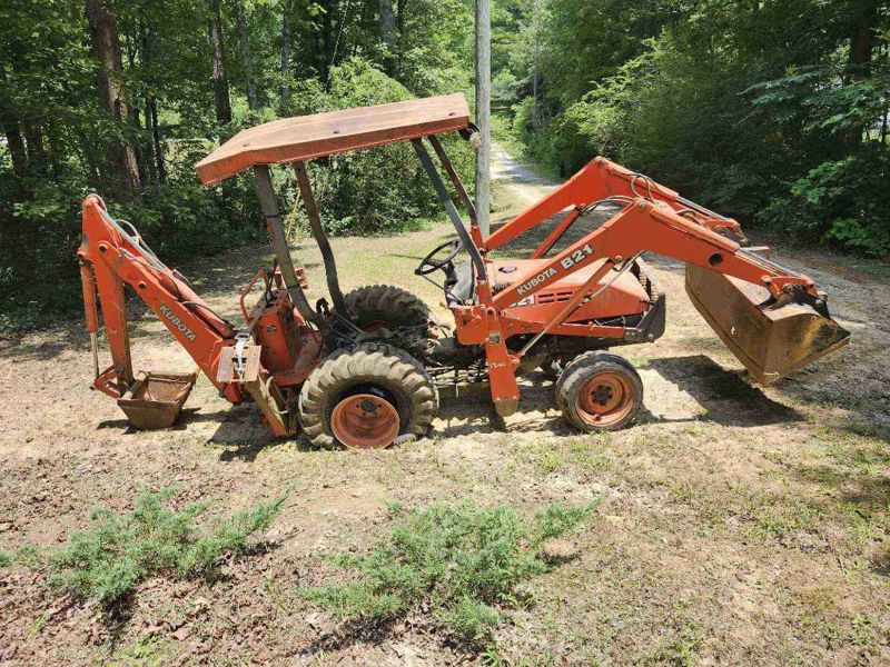 Kubota B21