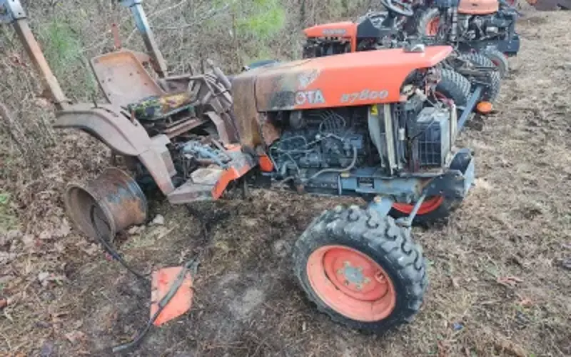 Kubota B7800