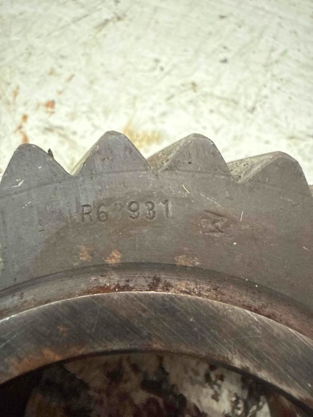 Deere 4555, 4755, 4955, 4560, 4760, 4960, 4640, 4840, 4650, 4850, 8430, 8630 Gear, D-range