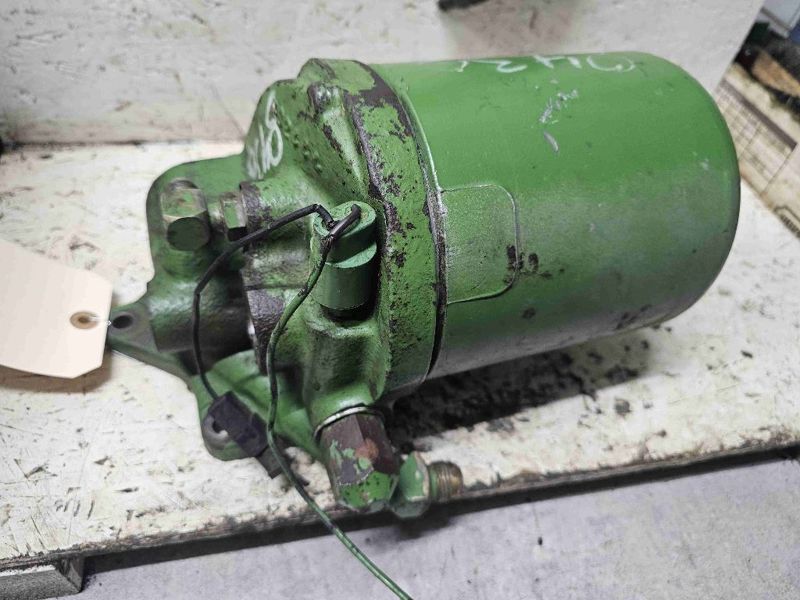 Deere 8430, 8630 Clutch Relief Valve Housing Assy.