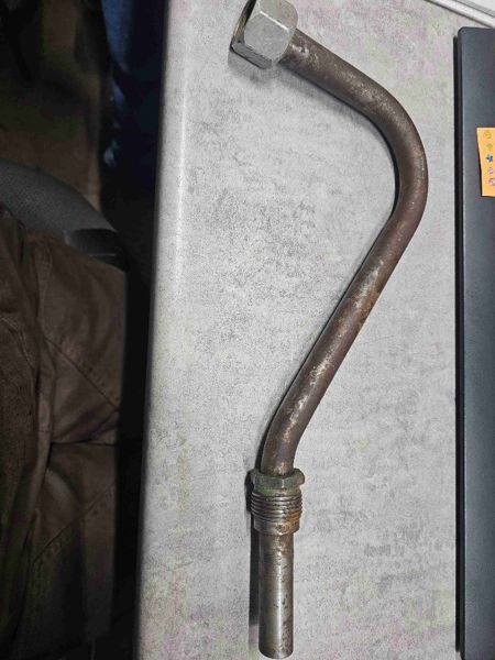 Deere 8430, 8630, 8440, 8640 Oil Line