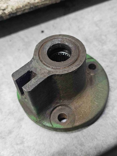 Deere 8430, 8440, 8640, 8450, 8650, 8630, 8850 Shifter, Cam Support