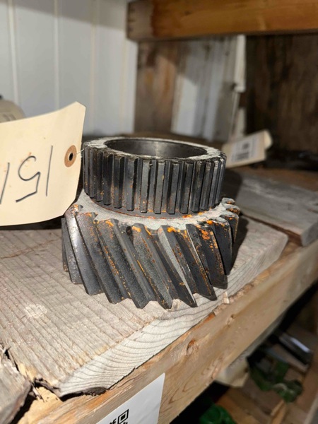 Deere 8430, 8630, 8440, 8640 High Range Pinion