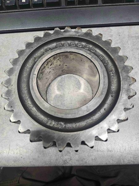 Deere 8430, 8630 Pinion Gear